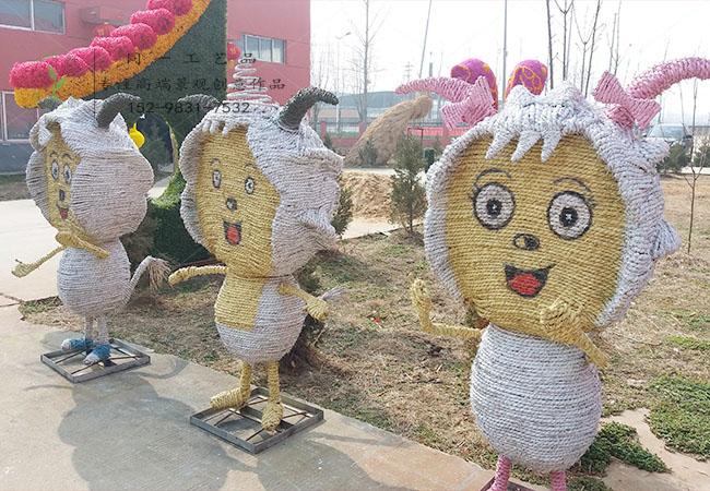 稻草工藝品喜羊羊造型