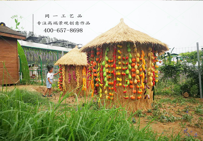 稻草工藝品糧倉造型