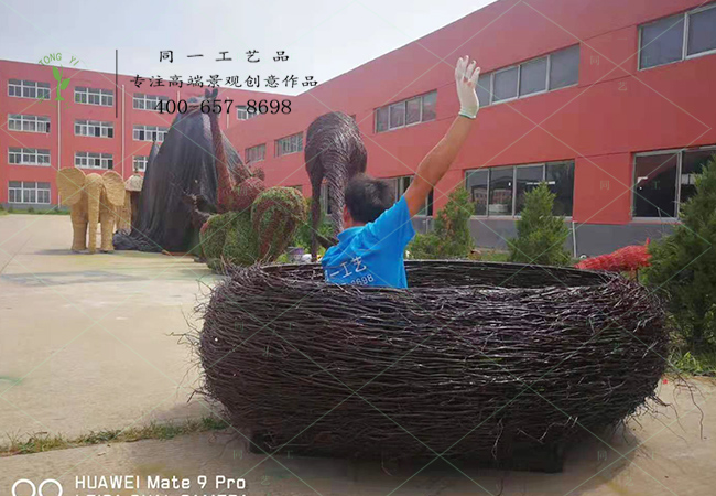 網紅藤編鳥巢造型